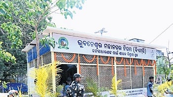 The cooling shelters have been designed using environment-friendly and traditional cooling techniques instead of air-conditioning systems.