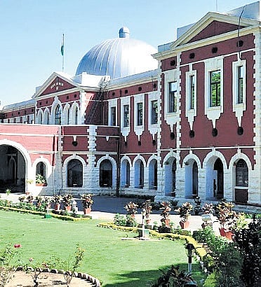 Jharkhand High Court orders district courts to go in hybrid mode