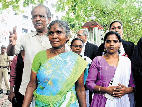 Malli and Sarasu, mother and sister of slain youth Madhu, leaving the Kerala High Court after the verdict on Monday