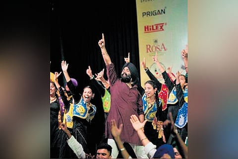 At a dance studio in Vikaspuri, children rehearsed under stage lights | Express
