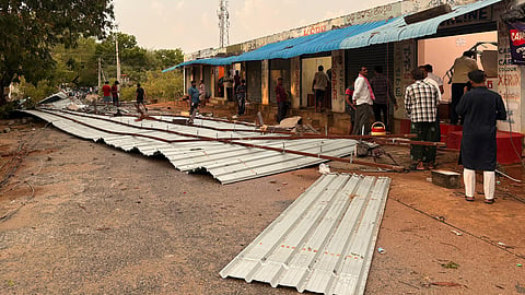 A heavy rainstorm in Nalgonda on Thursday blew away the roofs of Xerox shops and hotels near the RTO office. Damaracherla in the district recorded 6.8 cm rainfall.