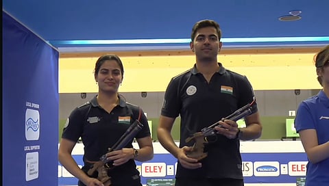 Manu Bhakar and Samrat Rana after the victory