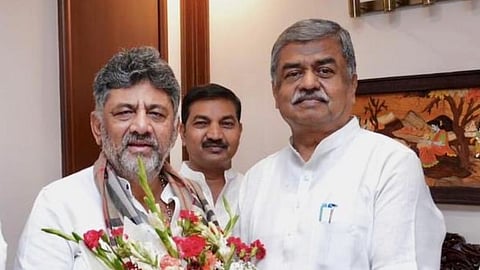 Newly elected president of the Karnataka Pradesh Congress Committee, B K Hariprasad (R) with CM D K Shivakumar.