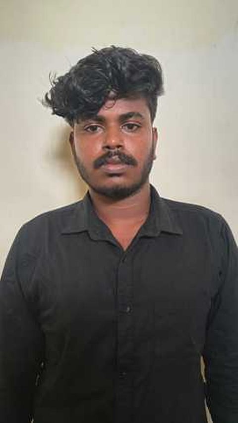 A 21-year-old youth Muthukrishnan hacked his 23-year-old sister to death, allegedly for her talking over phone, on Monday night.