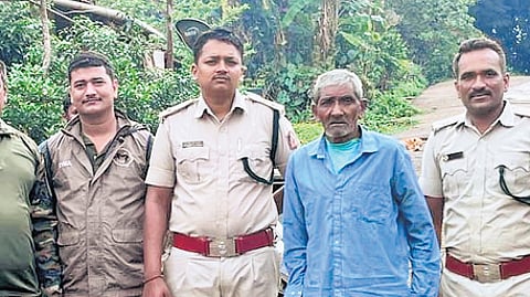 Forest department team and villagers with Hemmanna Madar