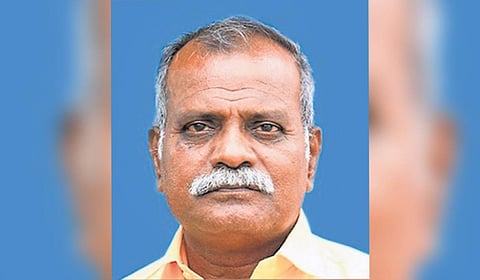 Velu M (60)
