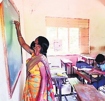 Delhi schools face Sanskrit teacher crunch as CBSE weighs making language mandatory from Class VI