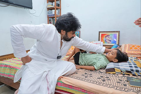 Pawan Kalyan subsequently visited Niranjan’s residence at Hanuman Nagar in Hanamkonda town, where he interacted with the teenager.