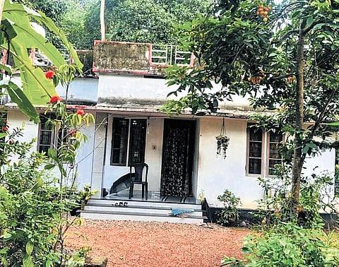Some of the houses that will be demolished at Pariyathukavu in Malayidamthuruthu