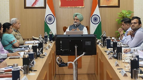 Lieutenant Governor Taranjit Singh Sandhu with officials.
