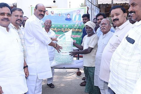 In addition to seed distribution, the government is focusing on modernising agriculture.