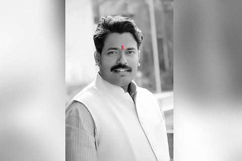 Gokul Gite’s victory comes despite efforts by Fadnavis, Shinde and other alliance leaders to resolve the rebellion.