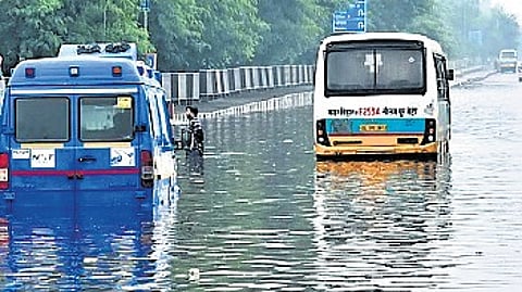 Image of a flooded Delhi road used for representation.