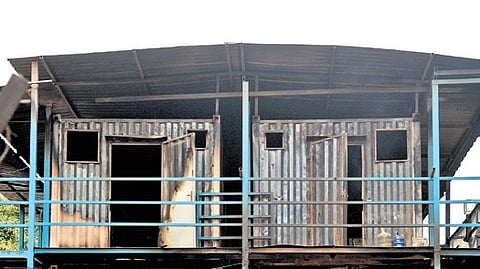 According to a DFS official, the blaze quickly spread through the densely packed tin-shed rooms, prompting a major firefighting operation.