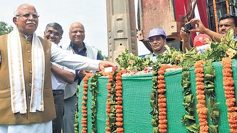 Union minister Manohar Lal Khattar at the inauguration of the construction work at the Central Secretariat metro station on Wednesday.