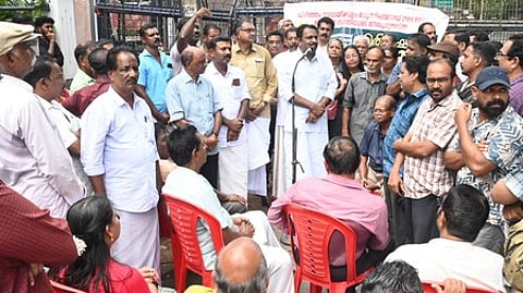 A protest against the Vizhinjam-Navaikulam ORR project.