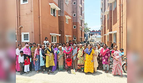 The residents said most of them are suffering from skin allergies, diarrhoea, and stomach pain due to the contaminated water.