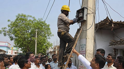 Left without power, the residents approached the sarpanch seeking restoration of electricity.