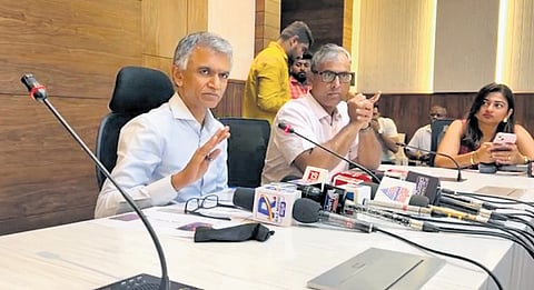 Bengaluru Development Minister Krishna Byre Gowda chairs a meeting with officials of GBA’s animal husbandry department on Tuesday | Express