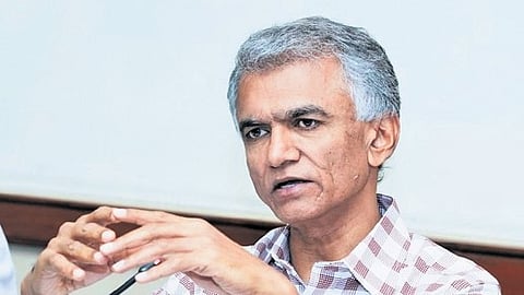 Minister Krishna Byre Gowda tells civic agencies to work as a team.