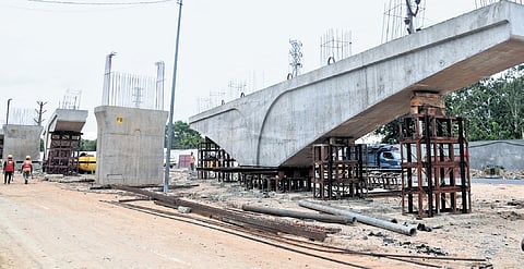Work on the elevated corridor-I, connecting Paradise Junction to Dairy Farm Road, is under way. Officials say the work is progressing at a brisk pace.