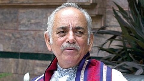 Gajapati Maharaja Dibyasingha Deb.