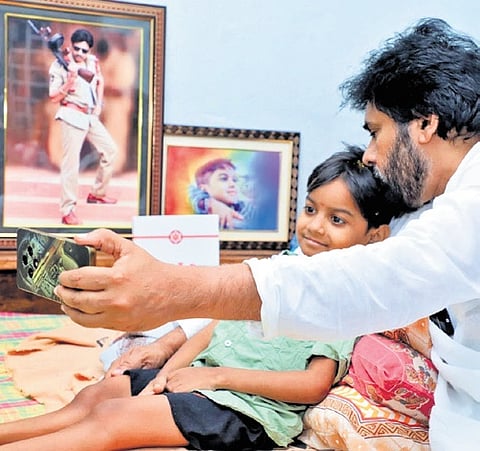 Pawan Kalyan fondly recalled his recent visit to the boy’s residence, noting that despite the severity of the genetic disorder, Niranjan had waited for him with immense courage.