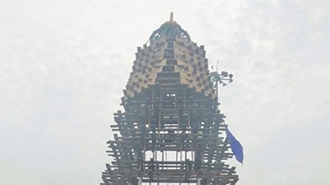Construction of the chariot underway near Baladevjew temple