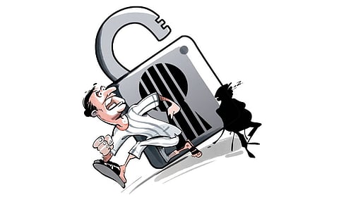 12 inmates escape from juvenile home in Chennai.