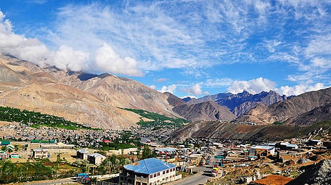 NC, BJP join hands to pass Kargil hill council budget