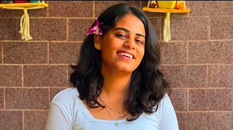 The deceased has been identified as Amrutha (22), a resident of HAL 3rd Stage, Kodihalli. She was a fourth-year LLB student and also worked part-time at a pizza outlet.