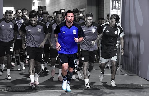 Lionel Messi (C)