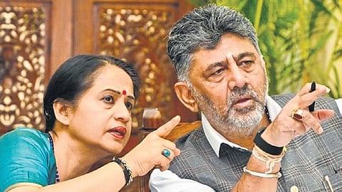 Chief Minister DK Shivakumar with Chief Secretary Shalini Rajneesh during a meeting on the drought situation in the state, in Bengaluru on Sunday.