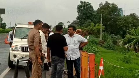 Police at the spot of the encounter.