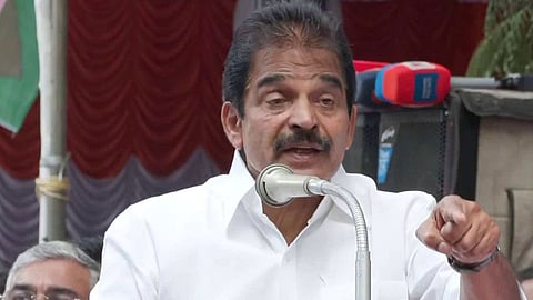 Congress general secretary KC Venugopal requested to direct each District Congress Committee (DCC) under their jurisdiction to organise a massive candlelight march and 'satyagraha'.
