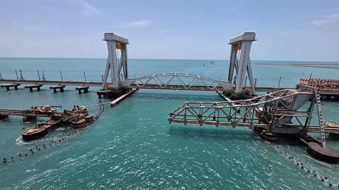 Dismantling of center span carried out in Pamban railway sea bridge