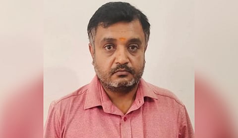 The accused Vijay Ragav