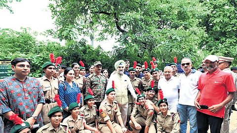 Lieutenant-Governor Taranjit Singh Sandhu during the plantation drive at Kamla Nehru Ridge on Friday