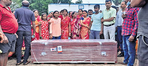 Migrants' saviour in life & death: Murshidabad man brings Bengal's Gulf workers home