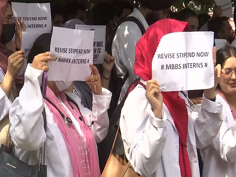 JK: Govt medical college MBBS interns protest, demand long-pending hike in monthly stipend