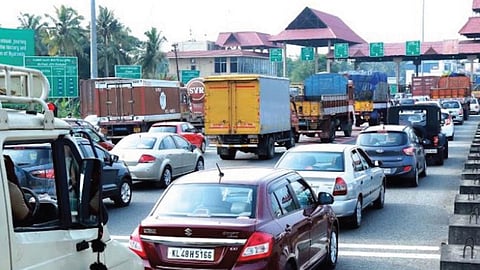 The Paliyekkara toll rates are revised every September 1 based on the base toll rate and changes in the country’s Wholesale Price Index.