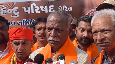 VHP office-bearer Shankarbhau launched a strong verbal attack on the actress, alleging that controversial statements were being made merely to attract publicity.