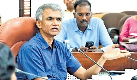 Krishna Byre Gowda, the Minister for Greater Bengaluru Development, held a meeting today with elected representatives at Room No. 318 of Vikasa Soudha to discuss various development-related matters within the jurisdiction of the Greater Bengaluru Authority.