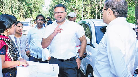 VMRDA In-charge Commissioner Ketan Garg on a field visit to Kailasagiri