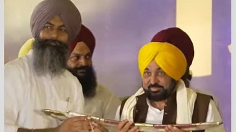 Mann personally attended the event and formally welcomed Sekhon into the AAP fold by presenting him with a siropa.