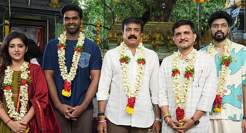 Shanmuga Pandian with the team of his next