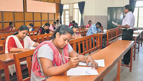 The petition in HC sought clarity on whether teachers appointed as secondary grade teachers, but currently handling classes 6 to 8, should appear for TET Paper I or Paper II.