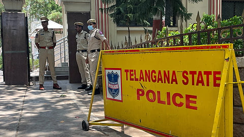 According to police, Lakshma Reddy’s close friend Mohan Reddy introduced Yadaiah, a resident of Nakrekal, as Srinivas Reddy. Another person, identified as Fakiru Mohan Reddy, allegedly assisted in the impersonation and demanded Rs 40 lakh from Lakshma Reddy for finding and returning his missing son.