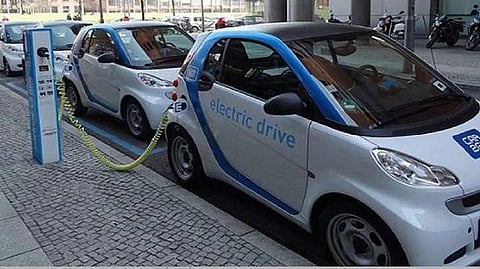 According to market figures released by the Federation of Automobile Dealers Associations, August witnessed record-breaking momentum for the green segment.