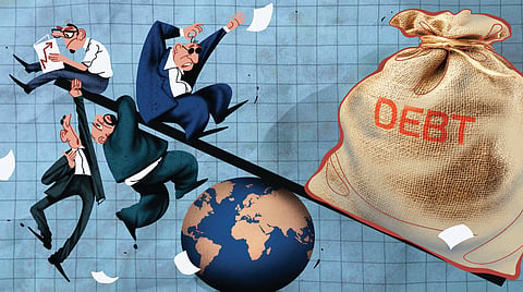 Rises in rates affect interest expense quickly, and the US government must refinance around a third of its debt every year, creating a substantial risk of a disruption which would trigger a major credit or currency crisis.